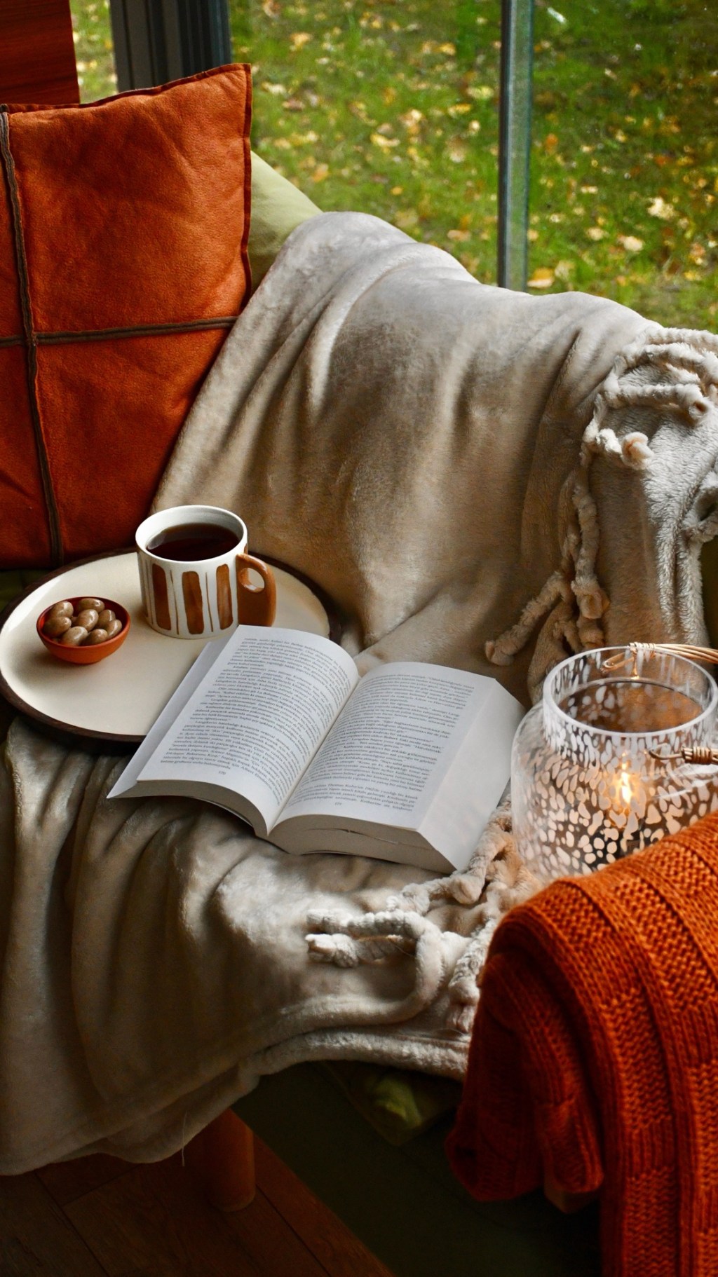 The Cozy Shift: Transitioning Your Home from Summer to&nbsp;Fall